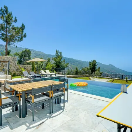 Villa Mercury 9 - Planet Luxury Villas