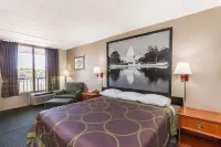 Super 8 by Wyndham Manassas Hôtels à : Manassas