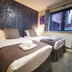 Belfast Central 2 Bedroom Luxurious Modern Stay - Condos
