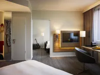 โรงแรมม็อกซี่กลาสโกว์เมอร์แชนท์ซิตี้ โรงแรมใกล้สนามเซลติกพาร์ค