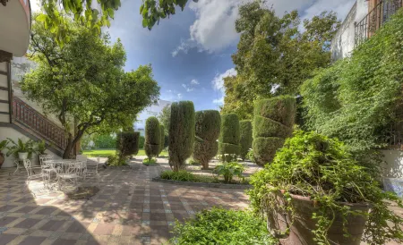 Palacio del Virrey Laserna Отели рядом с достопримечательностью «Фортеця в Хересі-де-ла-Фронтера»