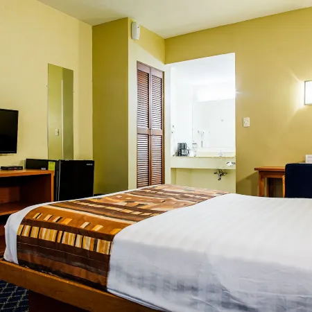 American Inn Hotel & Suites Delicias