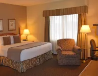 Stone Gate Inn Hotels in Orillia