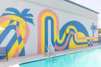 Sandcastle Inn - Beach