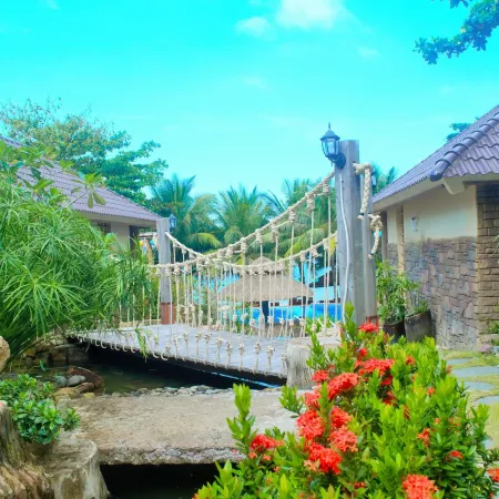 Coral Bay Resort