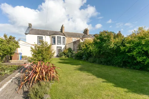 Sea Breeze - Donnini Apartments Hotels in Prestwick