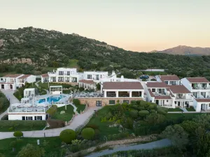 Sulia House Porto Rotondo, Curio Collection by Hilton