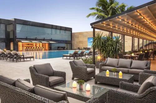 Tango Arjaan by Rotana - Rooftop Pools