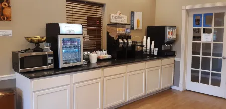 Cotulla Whitten Inn Отели в г. Котулла