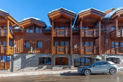 Résidence les Chalets du Forum - Courchevel 1850 Hotels in Pralognan-la-Vanoise
