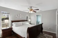 10Min2RandolphAFB~20Min2FtSH~4B/2.5B~PetFriendly!