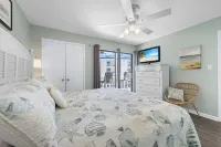Romar Beach 203