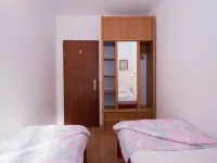 Apartment in Slatine Near the Sea Beach - 3-Star