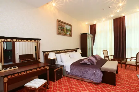 Spring Hotel Отели рядом с достопримечательностью «Сумгаитский государственный университет»