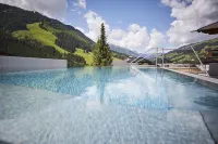 Hotel Astrid Mit Panoramapool & Inklusive JokerCard - Swimmingpools