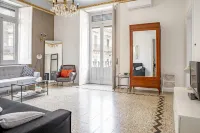 Cavour Apartment with Balcony by Wonderful Italy - Lejligheder