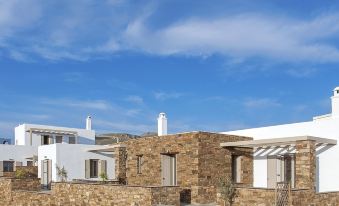White Tinos Luxury Suites