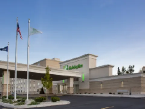 Holiday Inn MARQUETTE by IHG Hotels in Marquette