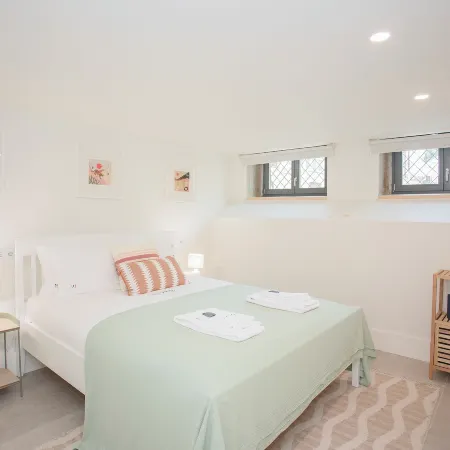 Liiiving in Porto - Haven Pool Apartment