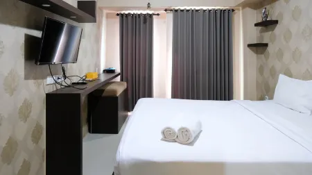 Comfy and Tidy Studio at Orchard Supermall Mansion Apartment Отели рядом с достопримечательностью «Universitas Ciputra Surabaya»