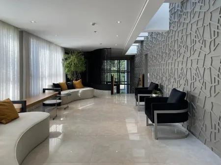 Studio ID Lisboa Отели рядом с достопримечательностью «Ботанический сад Сан-Паулу»