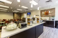La Quinta Inn by Wyndham Clearwater Central - breakfast