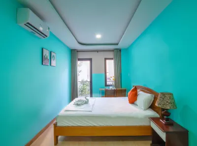 Boo HOSTEL Wifi Free and Rooftop Retreat