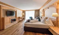 Quellenhof Luxury Resort Passeier Hotel a San Leonardo in Passiria