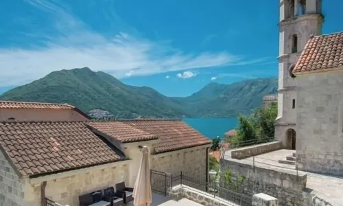 Conte Hotel & Restaurant