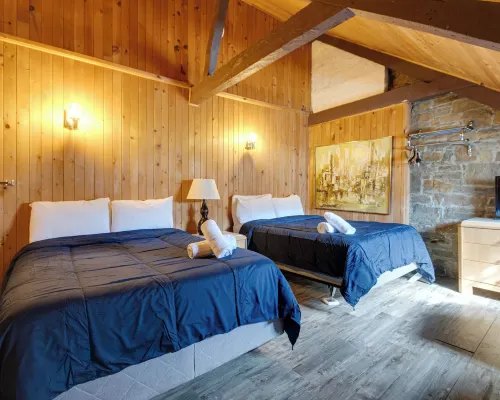 Hotel Le Cavalier - M11 Hotels near Morrin Centre