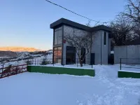 Chorvoq View Hotels near Hojikent tepaliklari