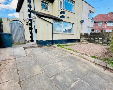 Birmingham 3 Bedrooms- Sleeps 6- Free Parking Hotels in Kidderminster