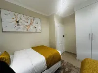 Stunning 2 bed With Pool - 2275 - Apartments