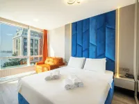 The Port Guzelyalı Hotels near Tuzla Shipyard