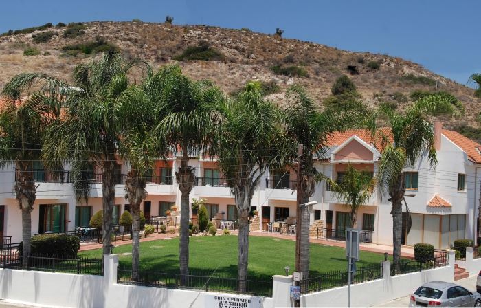 Kotzias Beach Apartments
