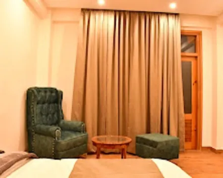 Mountain Majesty Manali Hotels in Badgran