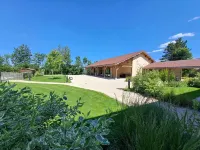 La Pause Ô Logis Hotels in Clairvaux-les-Lacs