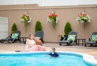 Rodd Moncton - Pools