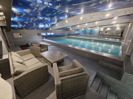 Olympic Apartments Wellness & Spa Отели рядом с достопримечательностью «Земун»