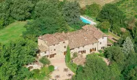 Borgo il Poeta Hotel in zona La Rocca
