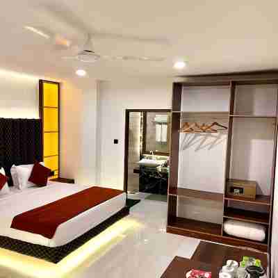 Sundaras Family Suites Rooms