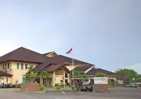 Dangau Hotel Kubu Raya Hotels in Raya River