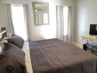 Cambridge of Corolina in Clayton/Garner/40/42 Raleigh Area with WiFi & King Beds