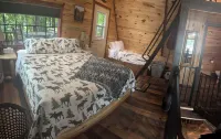 The Perch-Skywalk! Pet Friendly, 4-Bedroom Cabin on the Big Eau Pleine. - balcony
