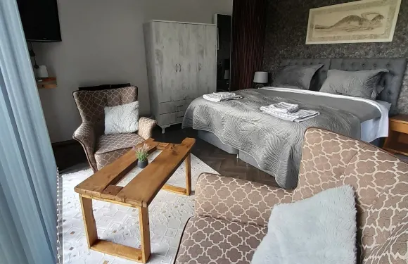 土耳其山間靜居處