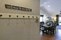 Table Rock Lookout Duo - Spacious Balcony