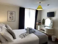 Old Palace Guest House - 3-Star