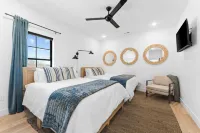 Holidays with us Means Room for Everyone!  by Sdc w/Lake View, Hottub, Theater