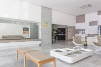 بيتش كلاس إلها دو ليايتي باي إيزي هوم