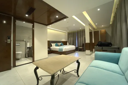 Kyriad Vajram Guntur Отели рядом с достопримечательностью «Golden Sands Beach Front Resorts & Properties»